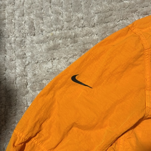 Women’s Orange Nike Jacket size Small - Picture 2 of 4